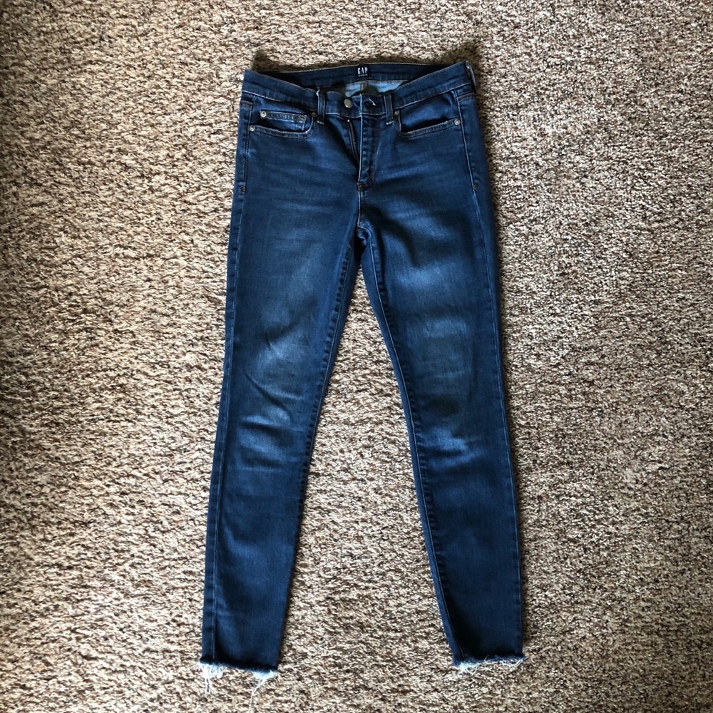 GAP Dark Wash True Skinny Jean